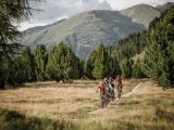 Image: entries/c-tvb-tiroler-oberland-nauders-chris-riefenberg-filmkabinett-3-laender-enduro-trails-2020-130-800x532.jpg