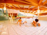 Image: entries/cerlebnis-therme-amade-wellenbecken-1920x1222.jpg