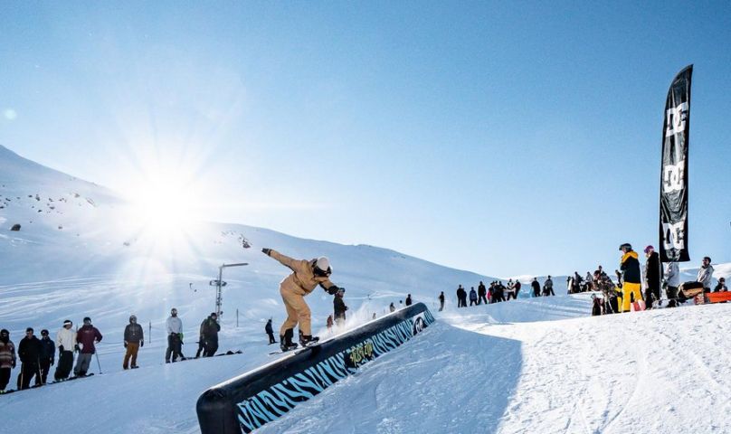 Obrázek: entries/csm-silvia-mittermueller-frontside-boardslide-im-stubai-zoo-c-johannes-ritter-2b900be686.jpg